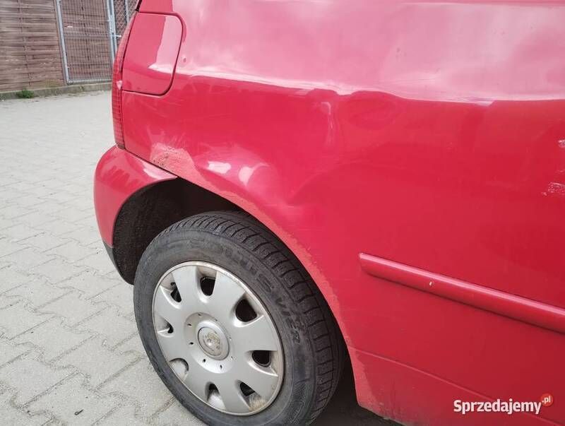 Używany VW Lupo 2004 Czerwony Hatchback