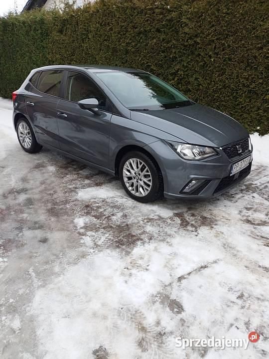 Używany Seat Ibiza 2017 Szary Hatchback