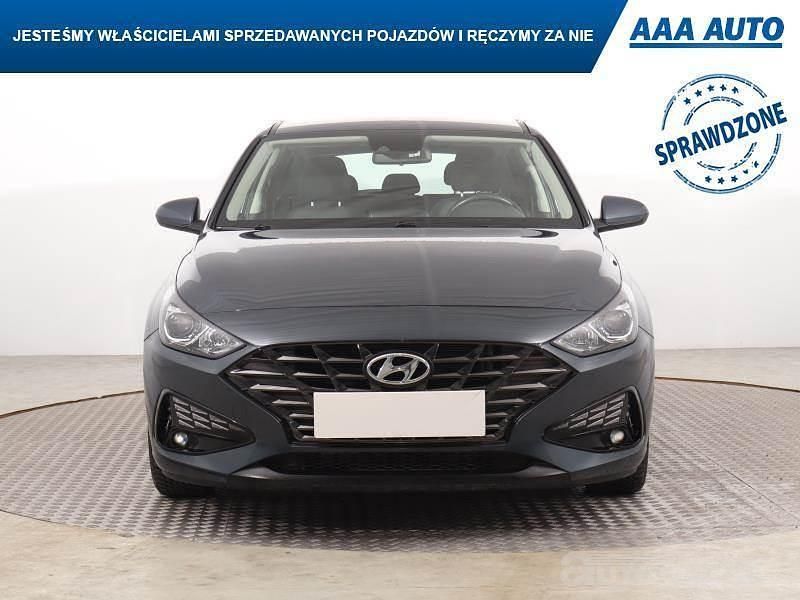 Używany Hyundai i30 120 KM (88 kW) 2022 Szary