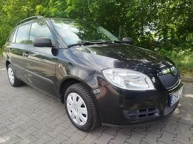Czarny Używany 2009 Skoda Fabia Kombi | 7500 zł (Uczciwa cena) - Obraz 1/4