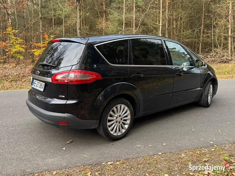 Czarny Używany 2010 Ford S-MAX S Minivan | 15 900 zł (Uczciwa cena) - Obraz 1/4