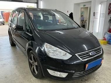 Czarny Używany 2010 Ford Galaxy Titanium Minivan | 24 900 zł (Uczciwa cena) - Obraz 1/3