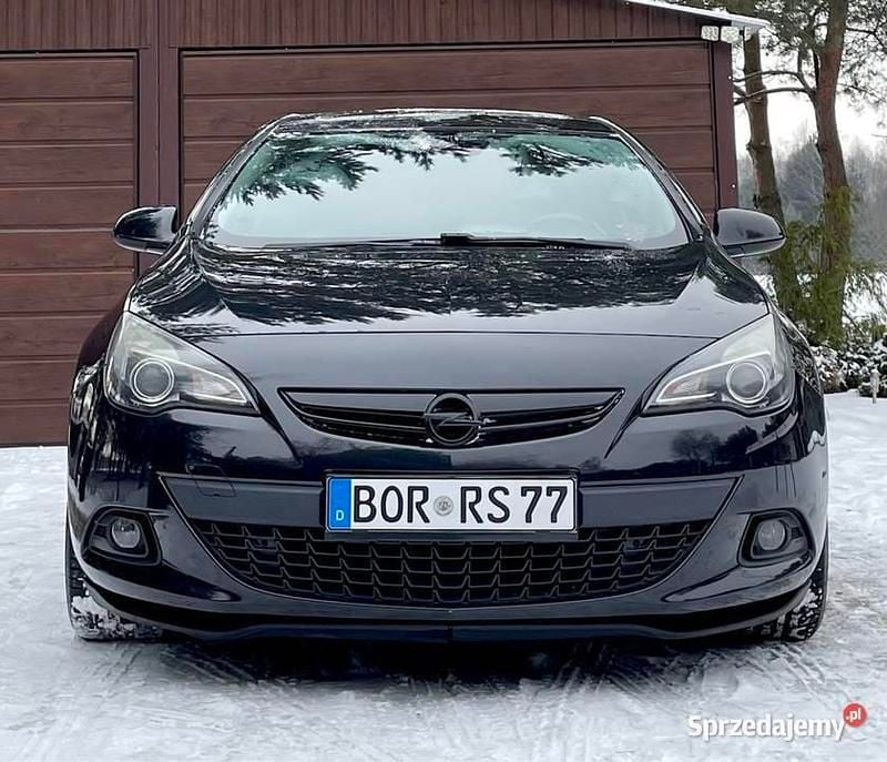 Używany Opel Astra GTC 2012 Czarny Hatchback