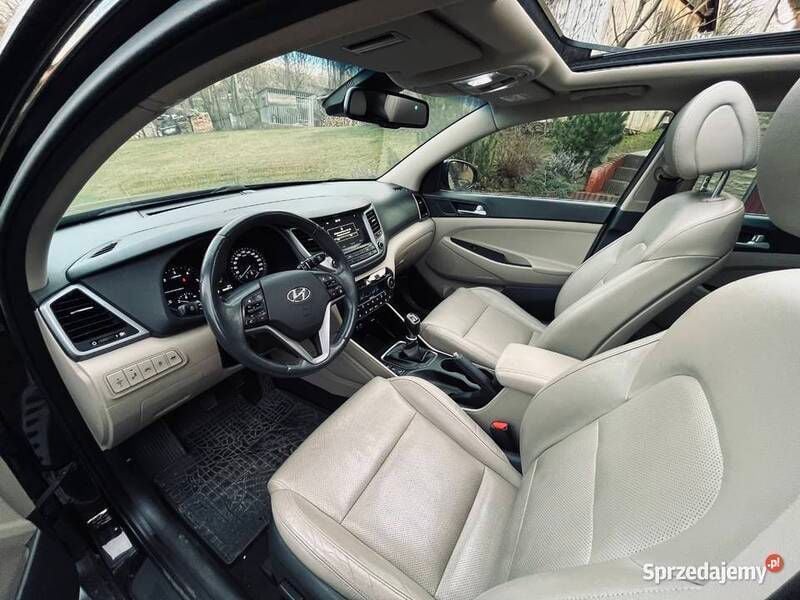 Używany Hyundai Tucson 2016 Czarny SUV