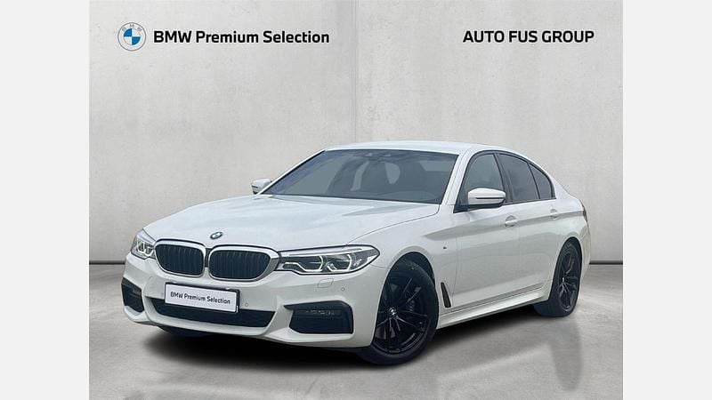 Alpine white 3 Używany 2020 BMW 530 Shadowline Sedan/Limuzyna | 143 900 zł (Dobra cena) - Obraz 1/3