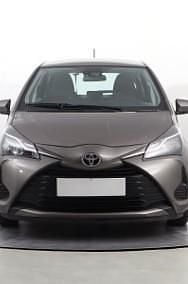 Używany Toyota Yaris 112 KM (82 kW) 2019 Szary Hatchback