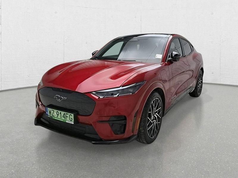 Używany Ford Mustang Mach-E 442 kW (601 KM) 2022 Czerwony SUV