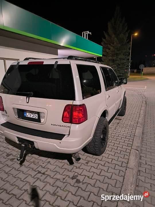 Używany 2006 Lincoln Navigator SUV | 39 000 zł - Obraz 1/4