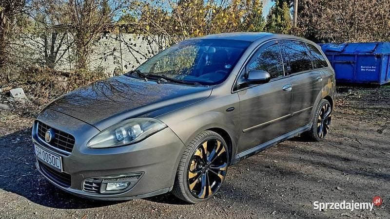 Używany 2010 Fiat Croma | 13 999 zł (Dość drogi) - Obraz 1/4