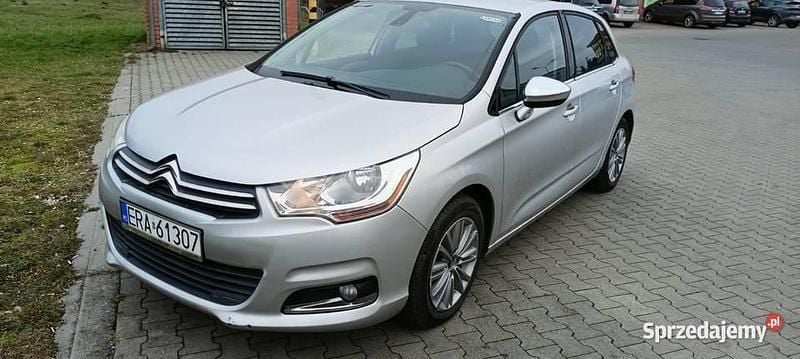 Srebrny Używany 2013 Citroën C4 Hatchback | 17 300 zł (Dobra cena) - Obraz 1/4