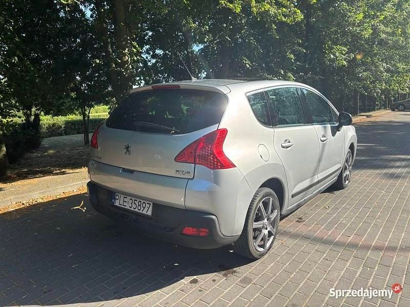 Używany Peugeot 3008 2010 Srebrny SUV
