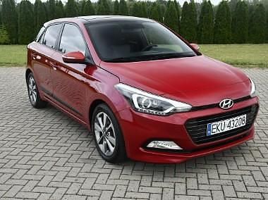 Czerwony Używany 2016 Hyundai i20 Turbo Hatchback | 33 900 zł - Obraz 1/4