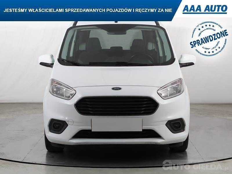 Używany Ford Tourneo Courier 2018 Biały Minivan