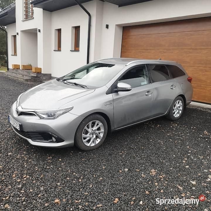 Używany Toyota Auris Hybrid 2018