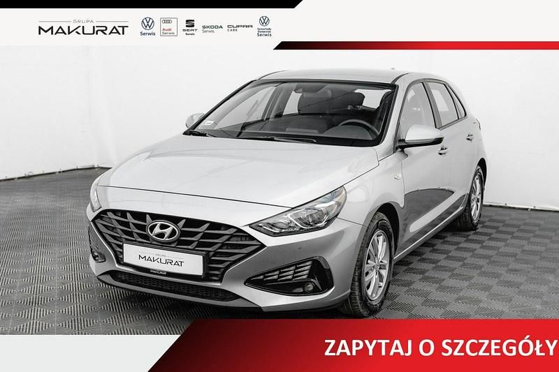Srebrny Używany 2022 Hyundai i30 Classic Hatchback | 56 850 zł (Uczciwa cena) - Obraz 1/4