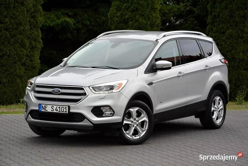 Srebrny Używany 2017 Ford Kuga Titanium SUV | 58 900 zł (Uczciwa cena) - Obraz 1/4