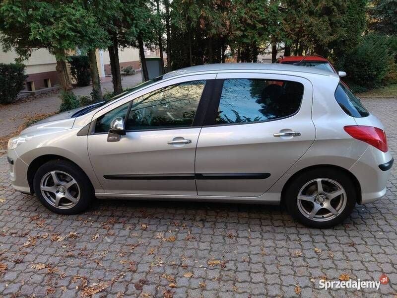 Używany Peugeot 308 120 KM (88 kW) 2007 Hatchback