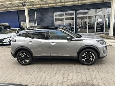 Używany Peugeot 2008 GT 130 KM (95 kW) 2024 Srebrny SUV