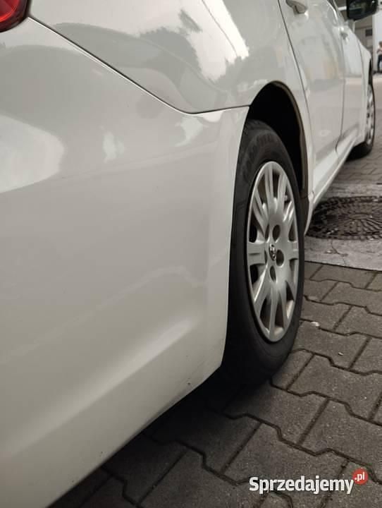 Używany 2013 Toyota Avensis Sedan/Limuzyna | 20 800 zł (Uczciwa cena) - Obraz 1/4