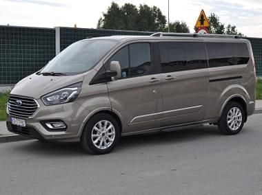 Złoty Używany 2020 Ford Tourneo Custom Titanium X Minivan | 134 900 zł (Uczciwa cena) - Obraz 1/4