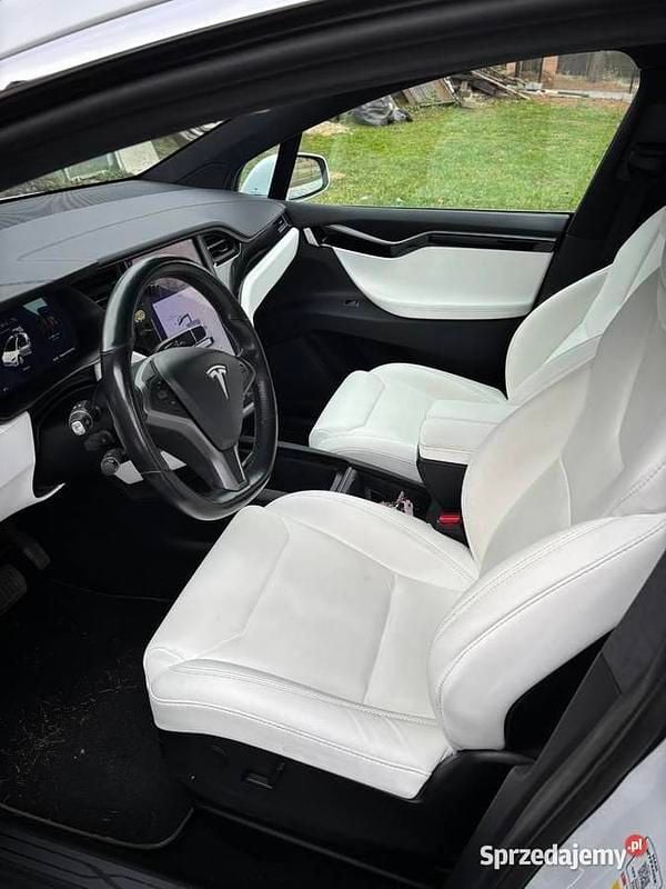 Używany 2019 Tesla Model X Long Range RWD SUV | 160 000 zł - Obraz 1/4
