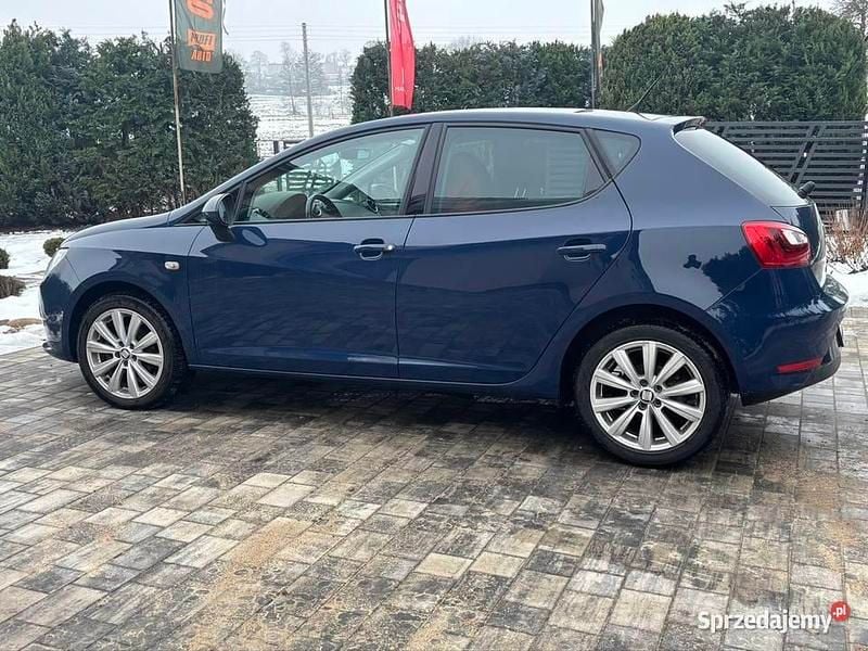 Używany Seat Ibiza 2016 Niebieski Hatchback