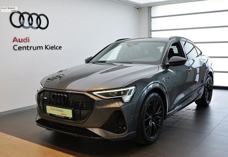 Grafitowy Używany 2021 Audi e-tron Ambiente SUV | 199 980 zł - Obraz 1/4