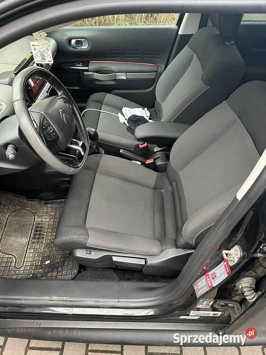 Używany Citroën C4 2017 Czarny SUV