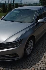 Używany VW Passat 150 KM (110 kW) 2020 Szary Sedan/Limuzyna