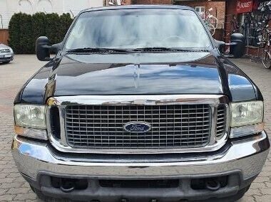 Czarny Używany 2003 Ford Excursion SUV | 42 900 zł - Obraz 1/4