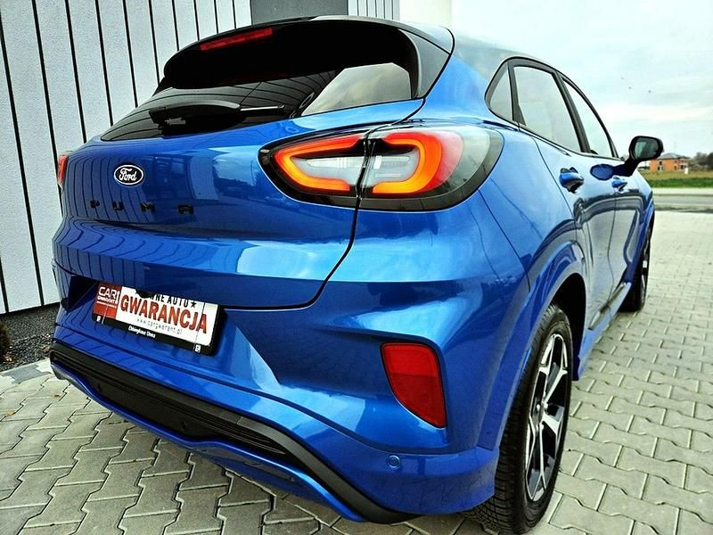 Używany Ford Puma 125 KM (91 kW) 2024 Niebieski (metalik) Hatchback
