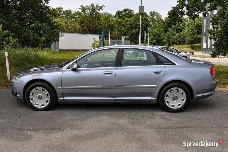 Używany 2006 Audi A8 Sedan/Limuzyna | 21 500 zł (Uczciwa cena) - Obraz 1/4