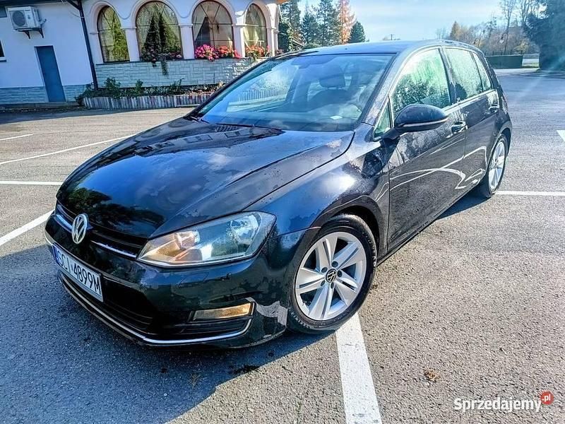 Używany VW Golf VII Allstar 2017 Czarny Sedan/Limuzyna