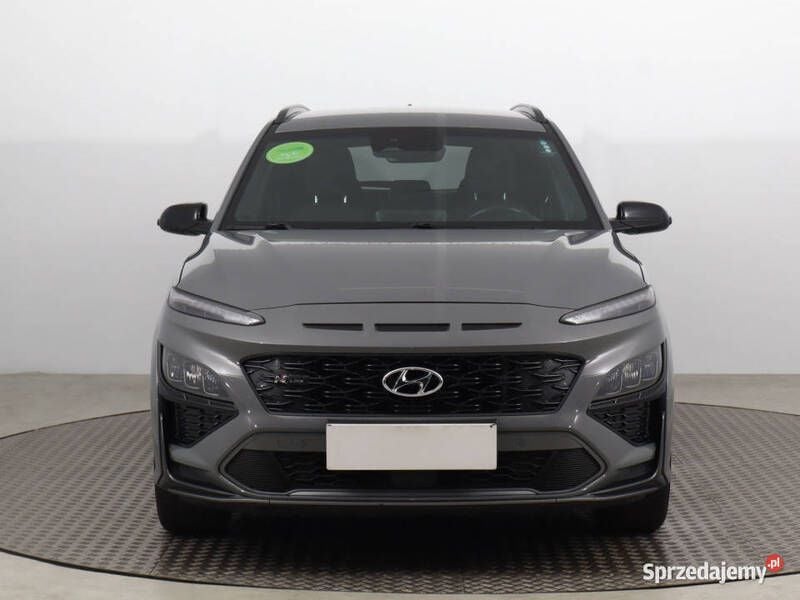 Szary Używany 2021 Hyundai Kona SUV | 65 999 zł (Uczciwa cena) - Obraz 1/4