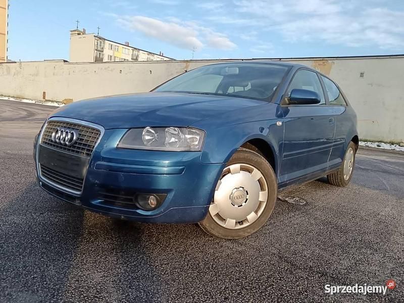 Używany Audi A3 2005 Niebieski Hatchback