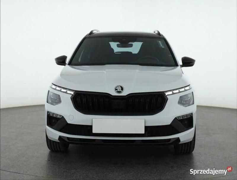 Biały Używany 2024 Skoda Kamiq SUV | 107 999 zł (Drogi) - Obraz 1/4