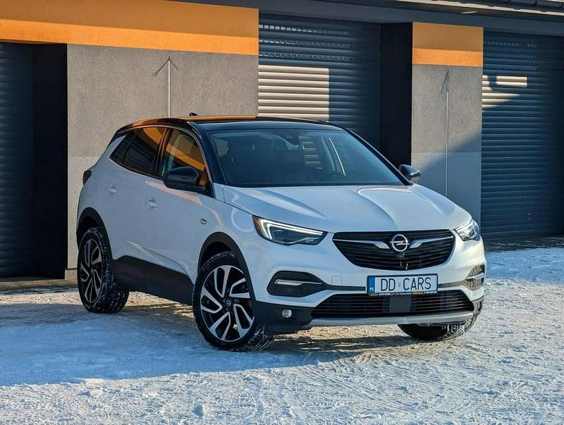Używany Opel Grandland X 130 KM (95 kW) 2018 Biały (metalik) SUV