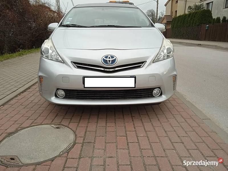 Srebrny Używany 2014 Toyota Prius+ Plus Minivan | 49 999 zł - Obraz 1/4