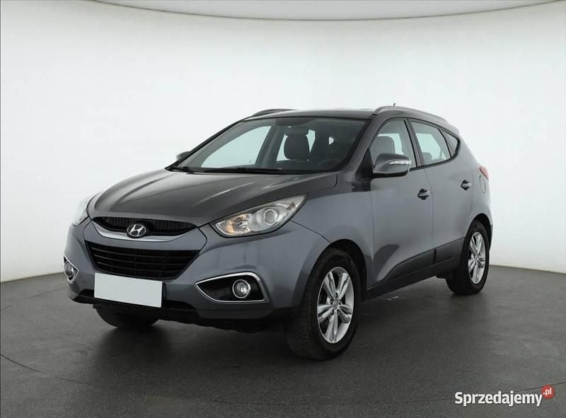 Używany Hyundai ix35 135 KM (99 kW) 2012 Srebrny SUV