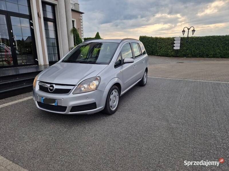 Używany Opel Zafira 2007 Minivan