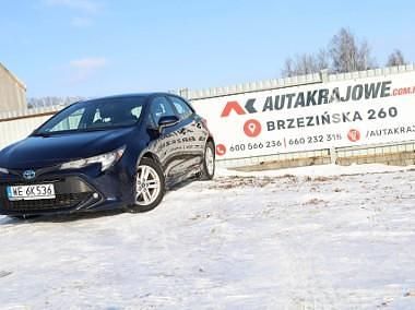 Używany Toyota Corolla 98 KM (72 kW) 2022 Czarny Hatchback