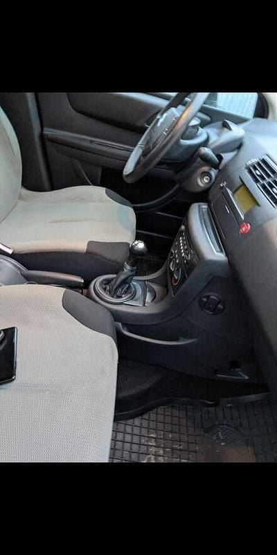 Czarny Używany 2005 Citroën C4 Hatchback | 5800 zł (Uczciwa cena) - Obraz 1/4