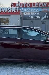 Używany Toyota Avensis 147 KM (108 kW) 2011 Inny kolor Kombi