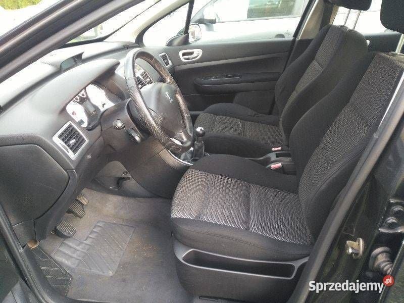 Używany Peugeot 307 109 KM (80 kW) 2007 Czarny Kombi