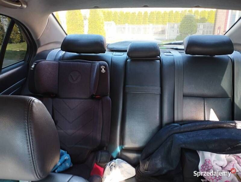 Srebrny Używany 2006 Chevrolet Epica Sedan/Limuzyna | 11 700 zł - Obraz 1/4