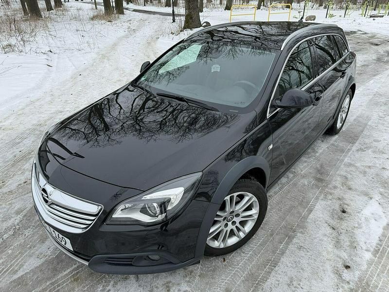 Używany Opel Insignia Country Tourer 2014 Czarny Kombi