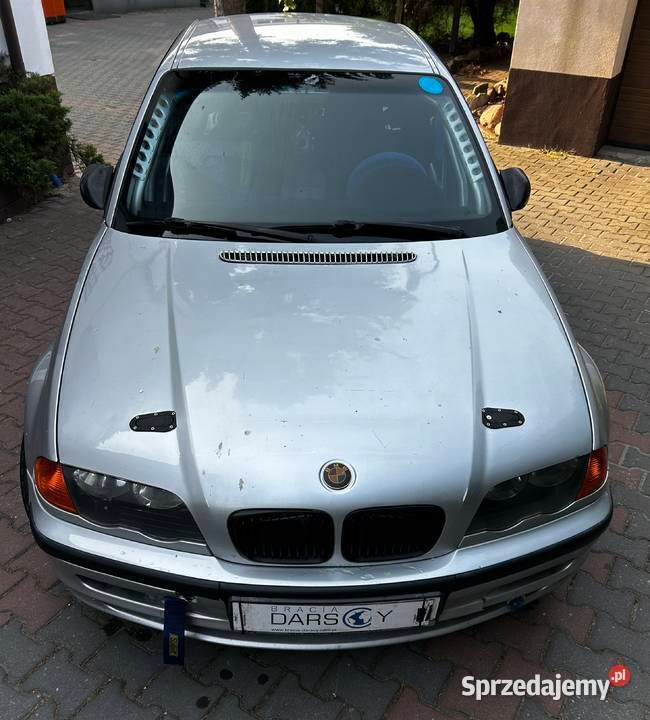 Srebrny Używany 1999 BMW 328 Sedan/Limuzyna | 37 000 zł - Obraz 1/4