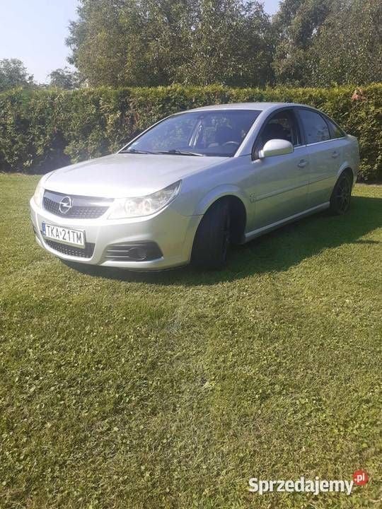 Używany 2005 Opel Vectra GTS | 14 000 zł - Obraz 1/4