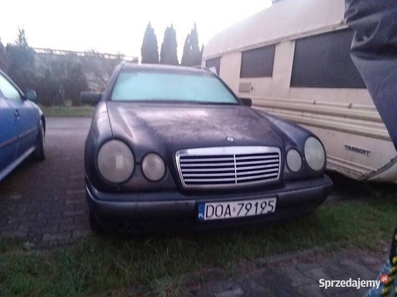 Używany 1999 Mercedes 200 | 5999 zł - Obraz 1/4