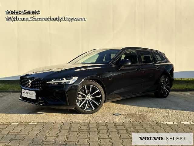 Czarny Używany 2025 Volvo V60 Kombi | 194 900 zł - Obraz 1/3